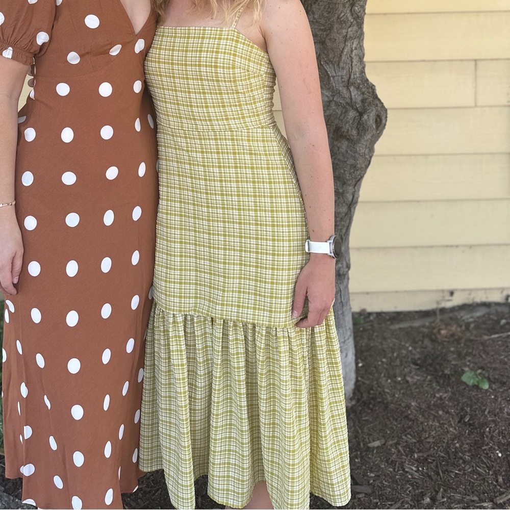 Summer boutique picnic midi dress!